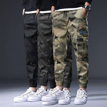 Afbeelding in Gallery-weergave laden, Camo Streetwear broek
