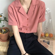 Afbeelding in Gallery-weergave laden, Burgy shirt met korte mouwen
