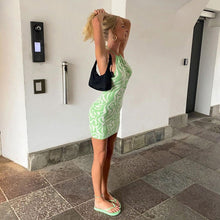 Afbeelding in Gallery-weergave laden, Sukienka ze wzorem ,,Laura&quot;
