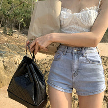 Afbeelding in Gallery-weergave laden, Die For effen shorts
