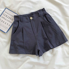 Afbeelding in Gallery-weergave laden, High-waisted shorts Little
