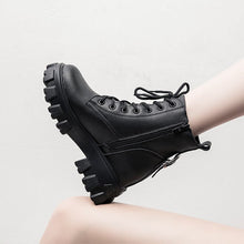 Afbeelding in Gallery-weergave laden, Buty na platformie Miyo
