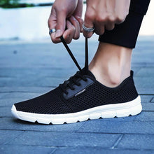 Afbeelding in Gallery-weergave laden, Buty sportowe Quenta
