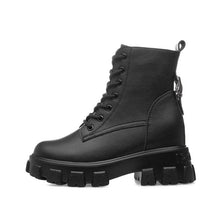 Afbeelding in Gallery-weergave laden, Buty na platformie Miyo
