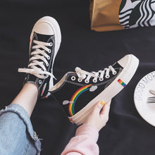 Afbeelding in Gallery-weergave laden, Rainbow high-top trainers
