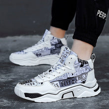 Afbeelding in Gallery-weergave laden, Sportowe buty Zahn
