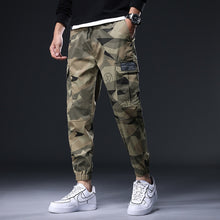 Afbeelding in Gallery-weergave laden, Camo Streetwear broek
