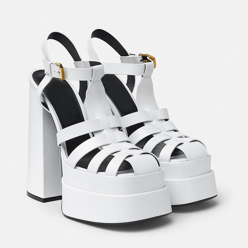 Latzi Platform Hakken