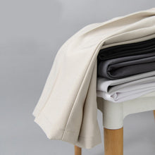 Afbeelding in Gallery-weergave laden, Formele gladde Comfort shorts
