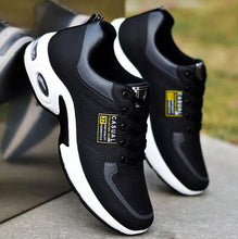 Afbeelding in Gallery-weergave laden, Sportowe buty Tamas
