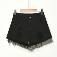 Afbeelding in Gallery-weergave laden, Dove shorts met gaten
