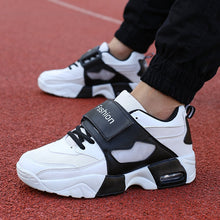 Afbeelding in Gallery-weergave laden, Sportowe buty Welington
