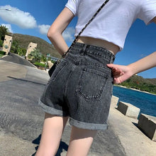 Afbeelding in Gallery-weergave laden, High-waisted shorts Eindelijk
