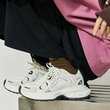 Afbeelding in Gallery-weergave laden, Damskie sneakersy Falcon
