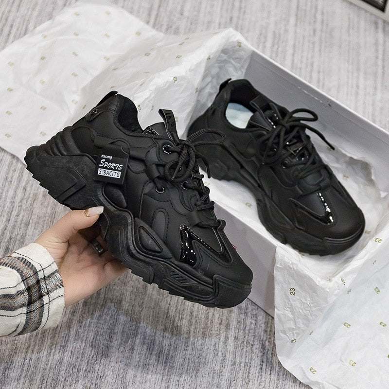 Damskie sneakersy Triplo