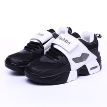 Afbeelding in Gallery-weergave laden, Sportowe buty Welington
