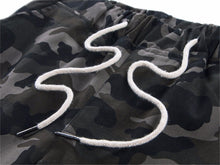 Afbeelding in Gallery-weergave laden, Camo™ joggingbroek️
